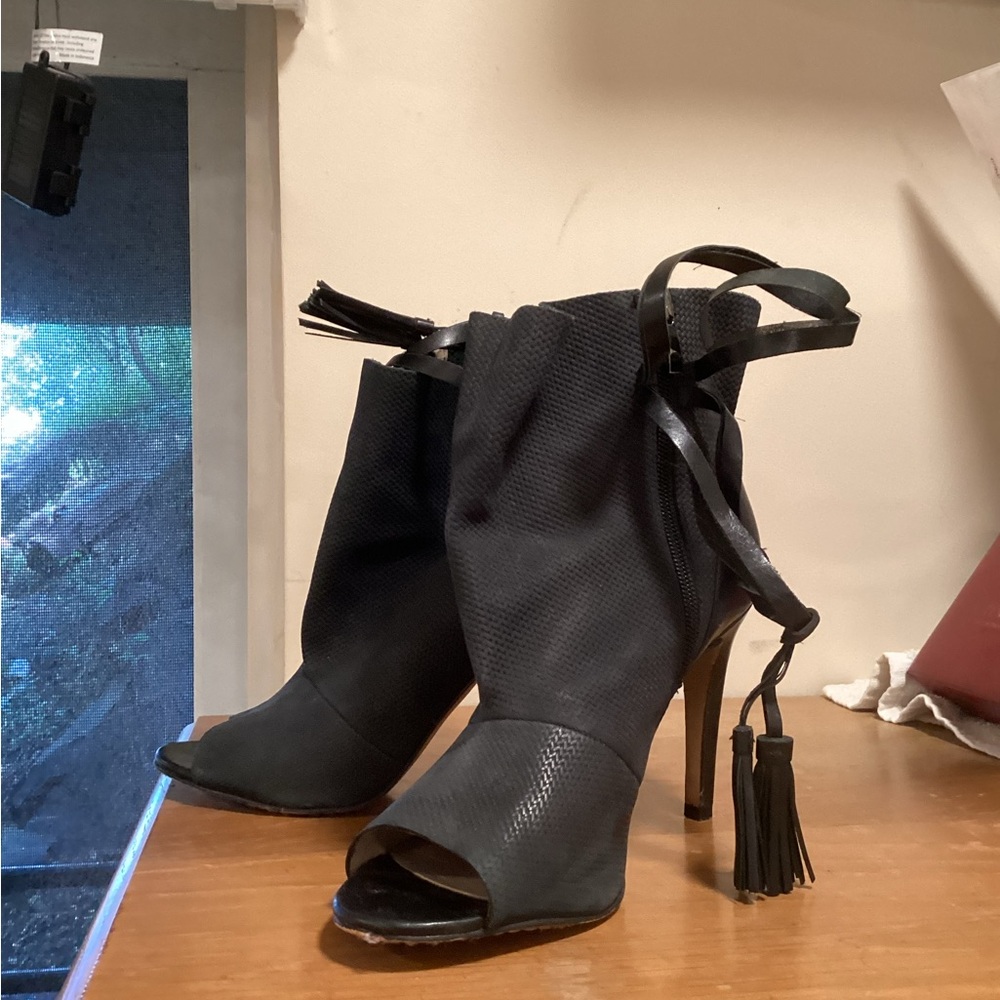 French Connection Quinby Black Leather Peep-Toe Heeled Boots - Picture 2 of 7